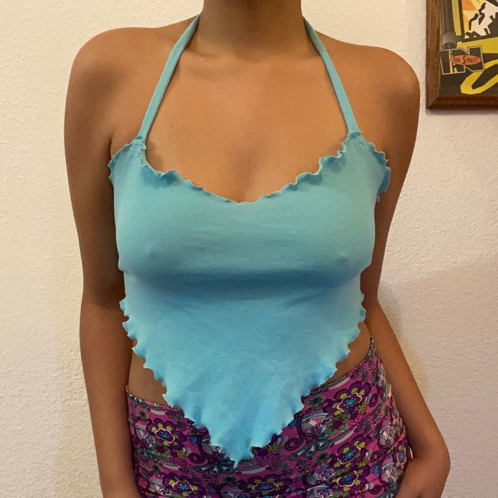 🌸 Handmade Sky Blue Lettuce Hem Heart Crop top